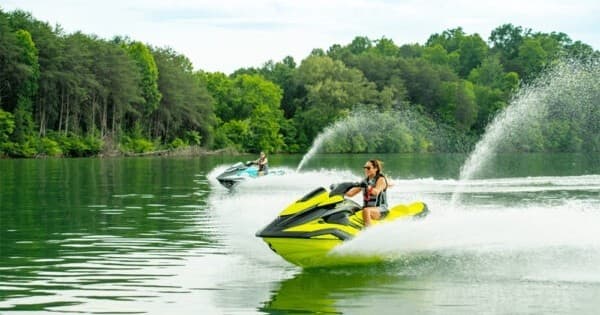 Yamaha Waverunner Rentals near Hiawassee, GA — High-Speed Jet Ski Adventures