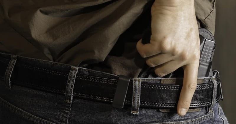 Master Drawing From a Holster in Colorado Springs: Magnum North’s Expert Training Class