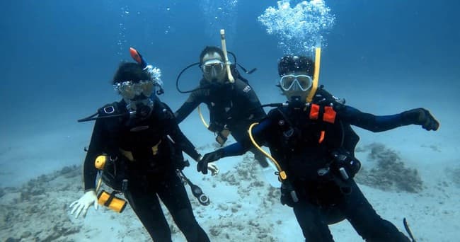 Scuba Diving in the Pacific Northwest with The Works Air Dive Package