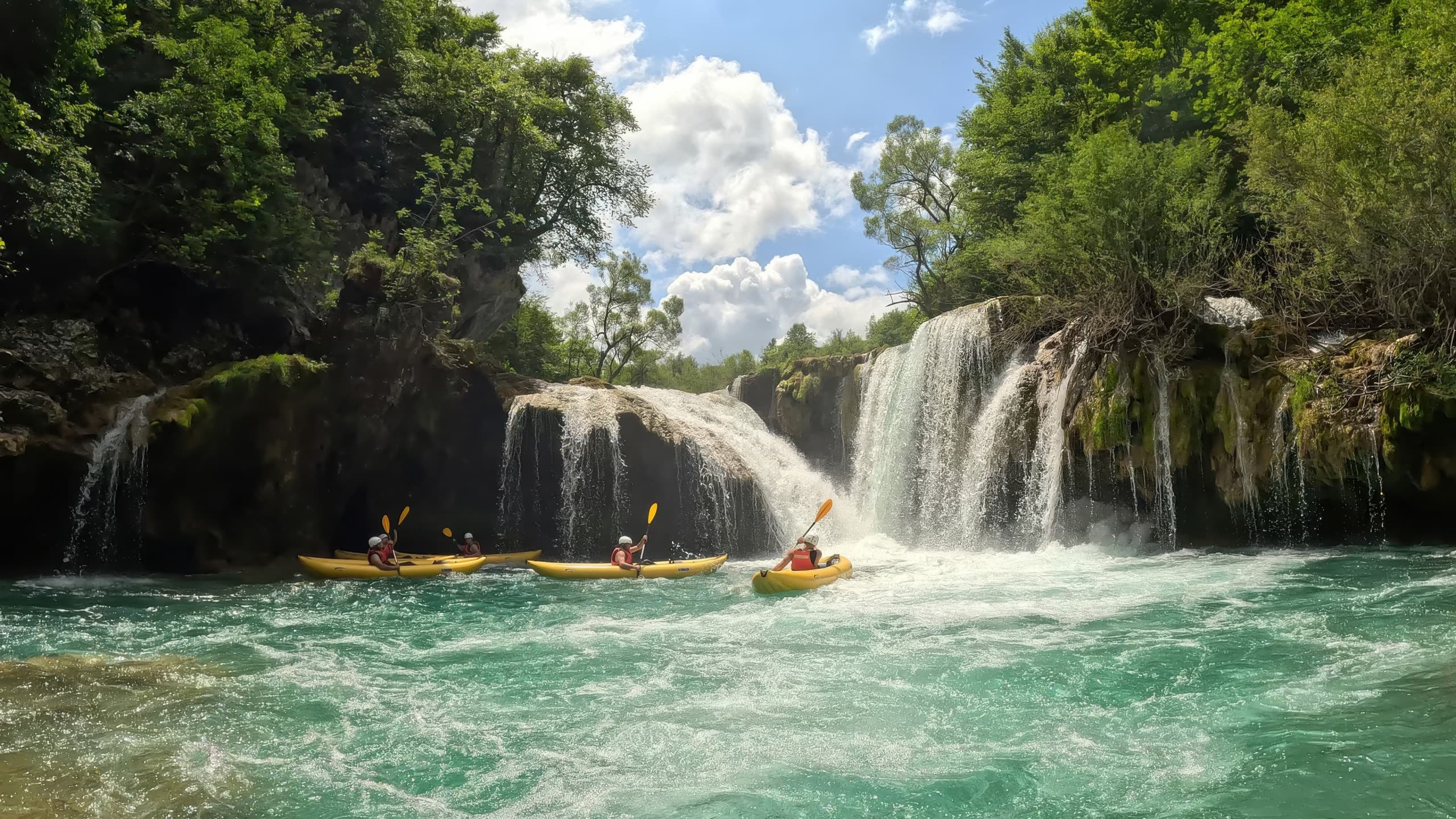 Slunj Kayaking: Mrežnica Waterfall Safari with 8-Meter Jumps photo 1