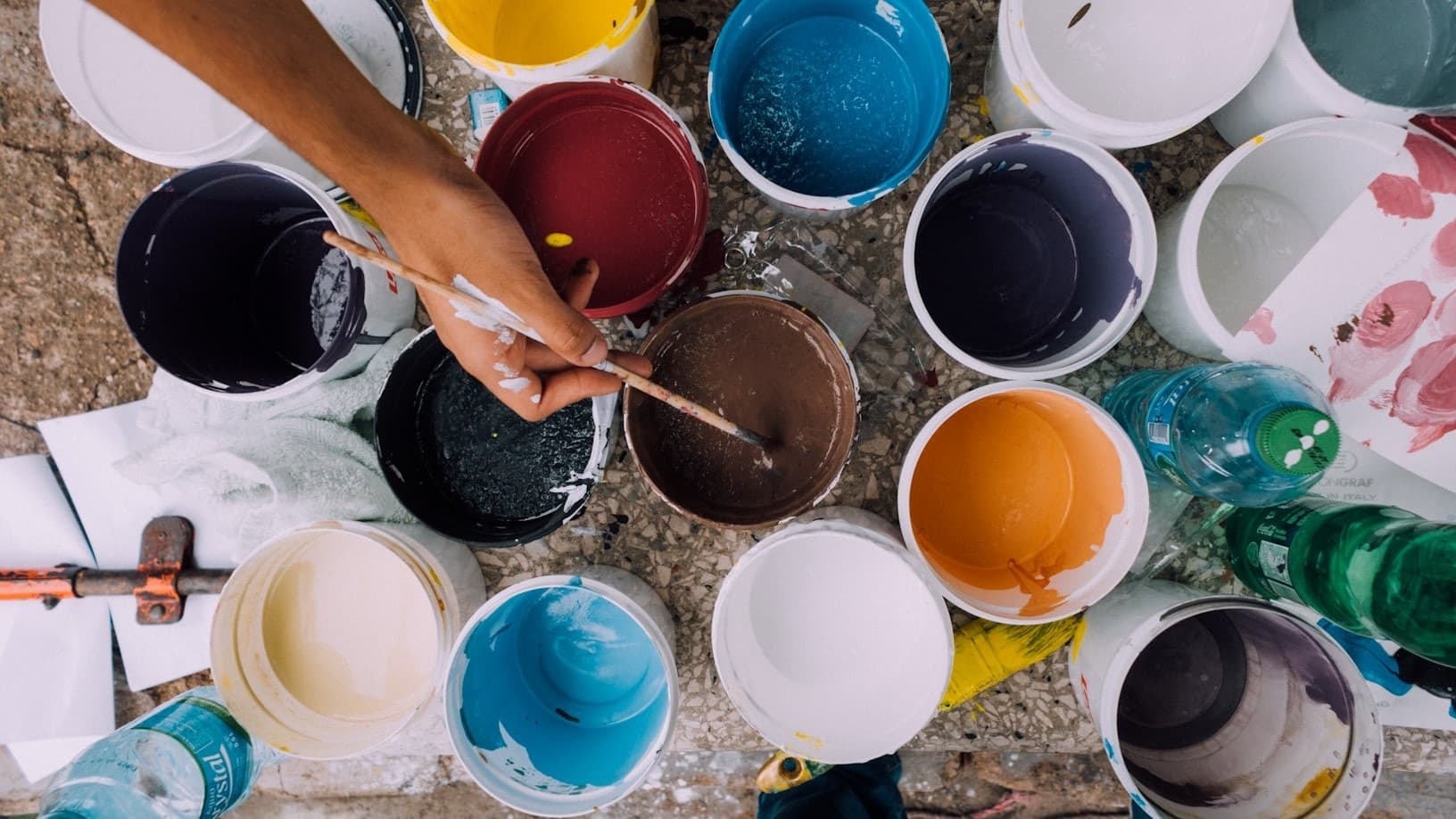 Celebraciones at Divinoarte: Private Guided Painting Parties in Madrid