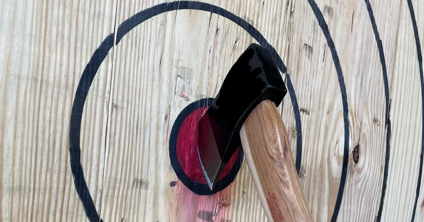 Woodchuckers Axe Throwing team