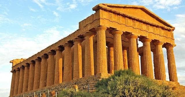 Land Adventures in Sicily with Piazza Armerina & Agrigento