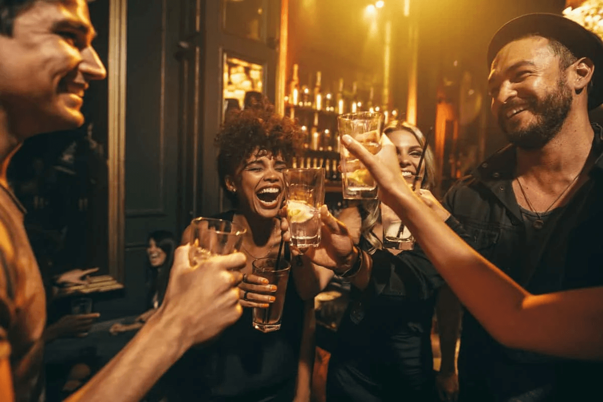 Nighttime Pub Crawl with Historic Galveston Ghost Tours in Galveston