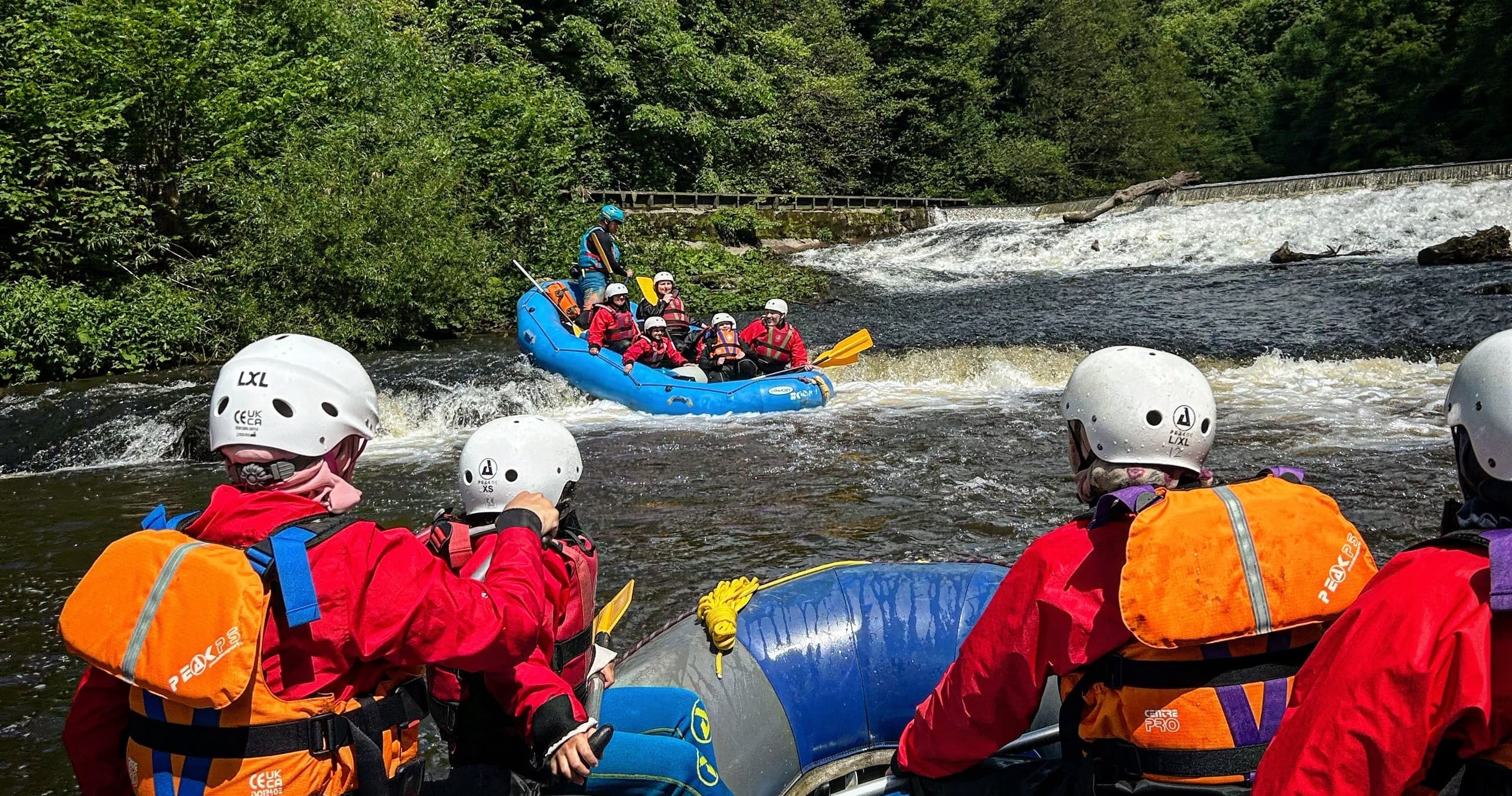 Full-Day River Rafting Safari on the Derwent: 14km Guided Rafting from Matlock to Ambergate
