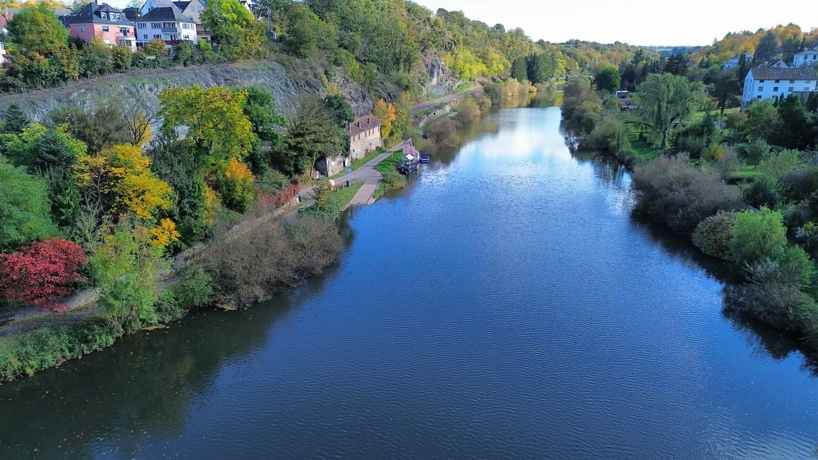 Water Activities: Weilburger Touristikbetriebe’s 2-Day Canoe Trip on the Lahn