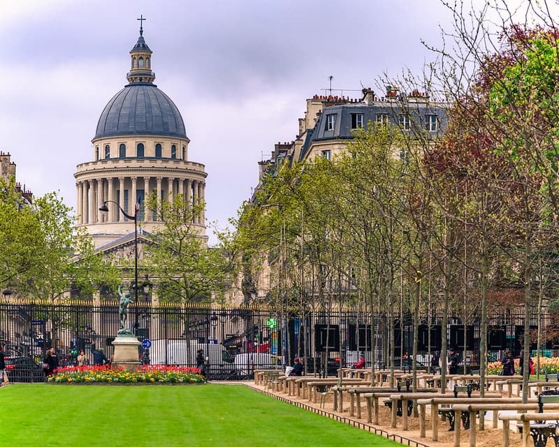 Left Bank Walking Tour: Paris Literary & Music Highlights