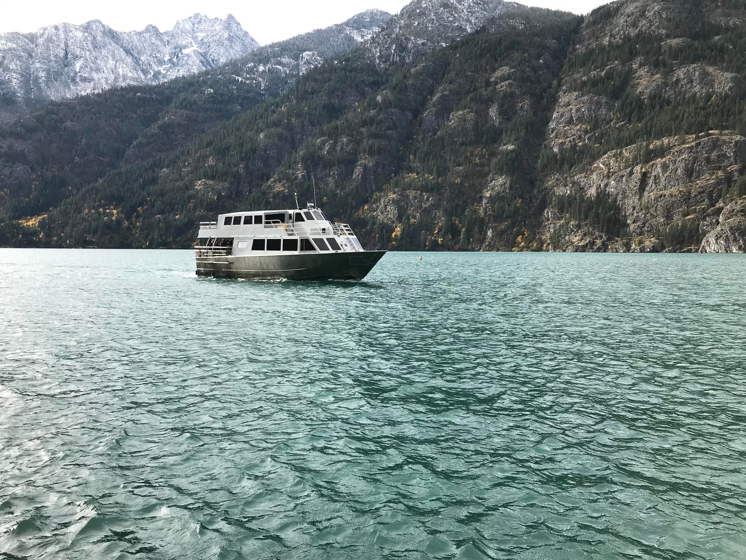 Lake Chelan Speed Cruise with Discover Lake Chelan