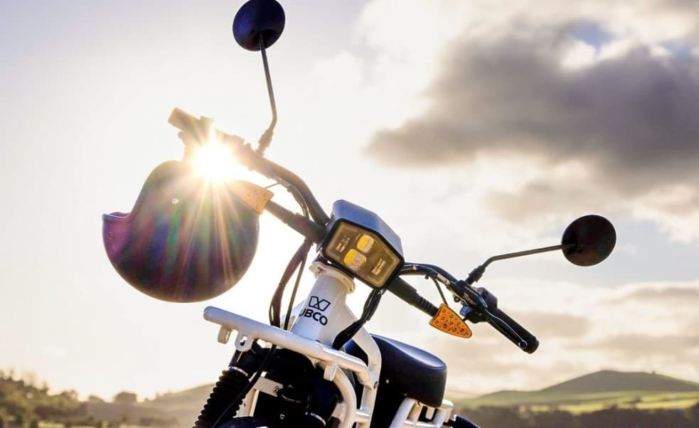 Electric Moped Adventures with Magnetic Island Roaming