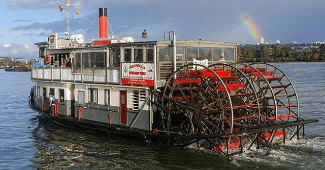 Private Paddlewheeler Charters in New Westminster, BC
