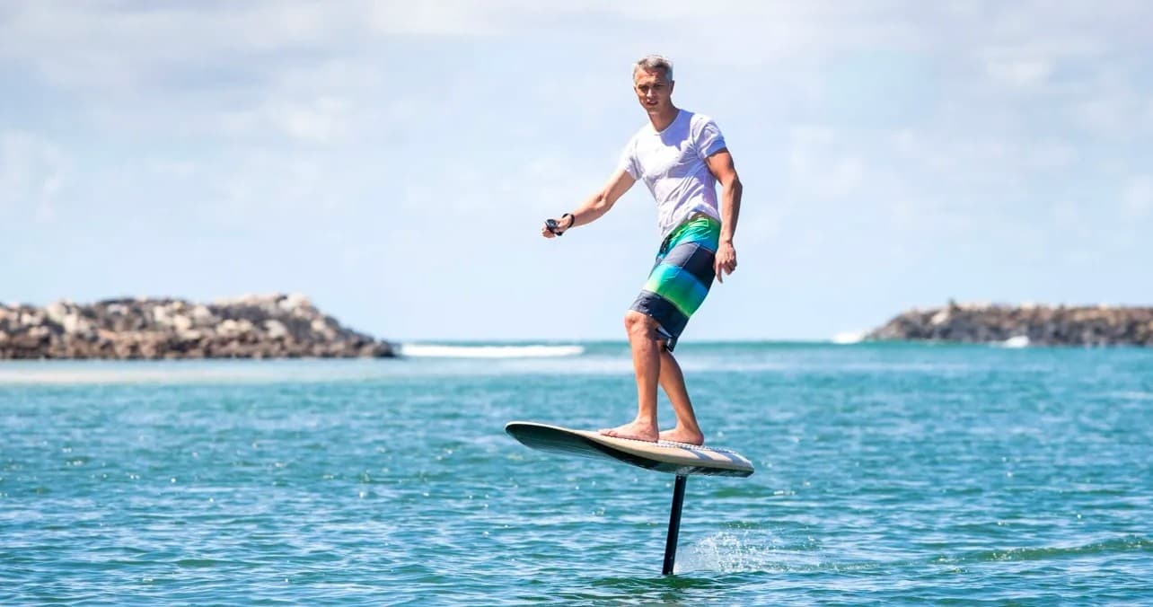 Electric Hydrofoil Lessons with Poseidon E-foils in Westlake
