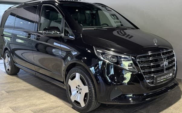 Day drive Nordfjord with Car rental - Mercedes Benz V clas - 7 seats from Nordfjordeid