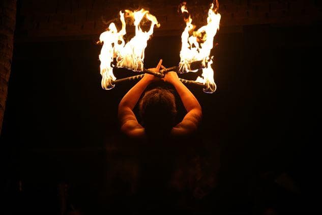 Experience the Magic of Waikoloa’s Premier Sunset Luau Seating at Anaeho'omalu Bay
