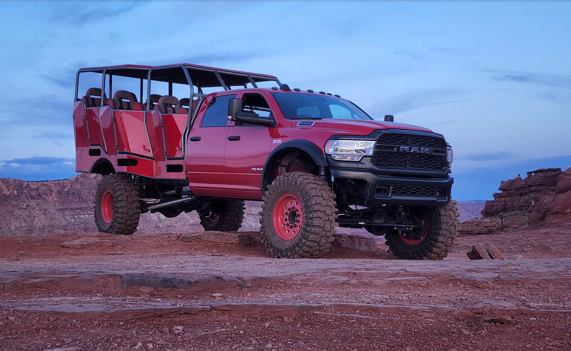 Moab Wanderer at Hurrah Pass: Ultimate 4x4 Adventure