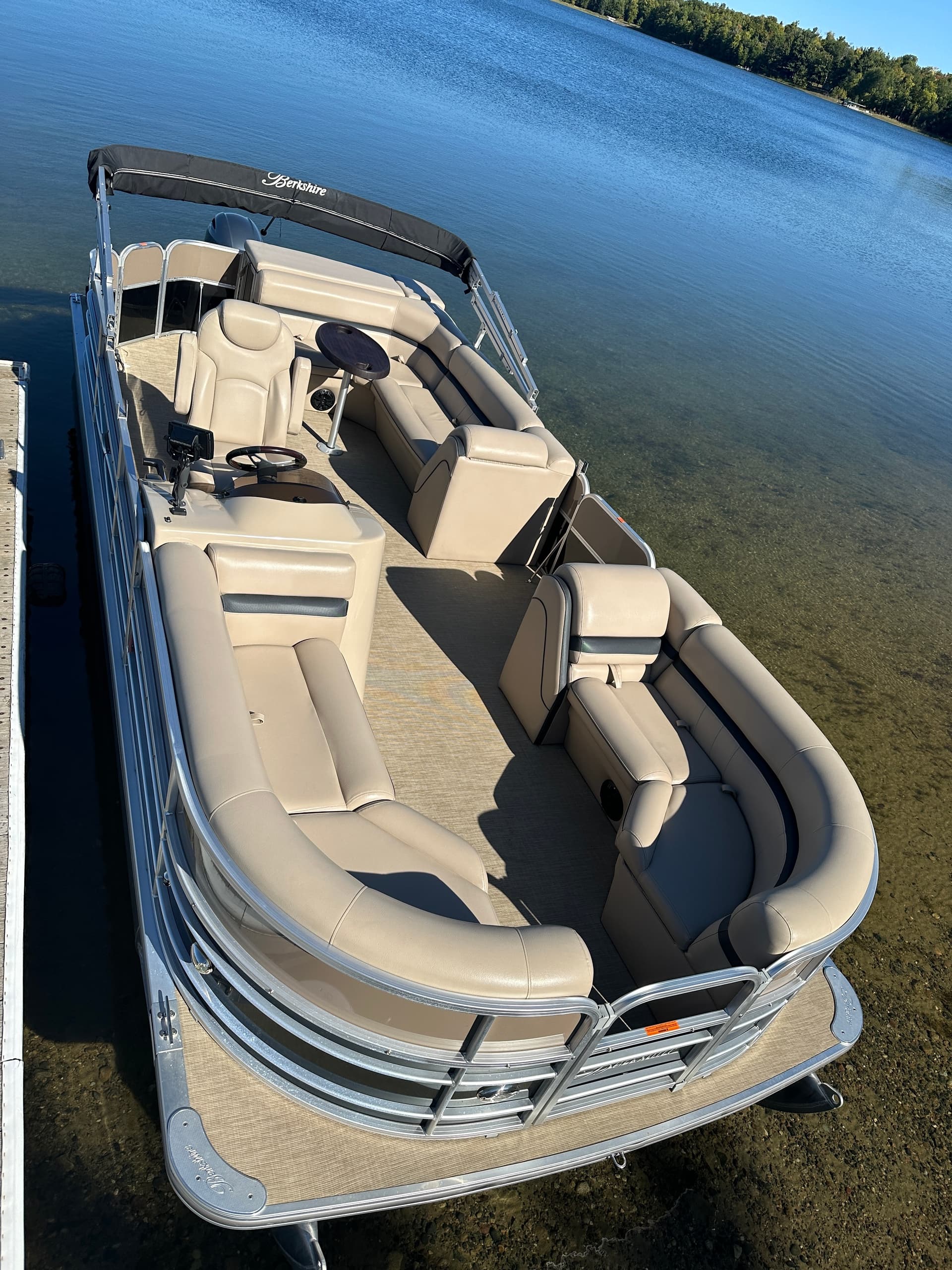 Explore Minnesota Lakes with the 22' Berkshire Pontoon