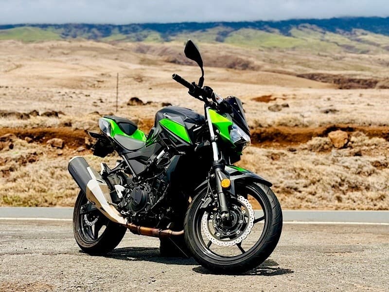 Ride Maui’s Kawasaki Z400: Street-Fighter Rentals in Kahului