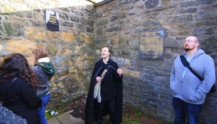 Spanish Private Harry Potter Tour of Edinburgh's Old Town