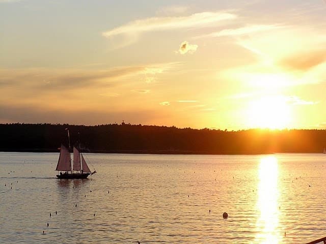 Sunset Sailing with Boothbay Sailing in Boothbay Harbor