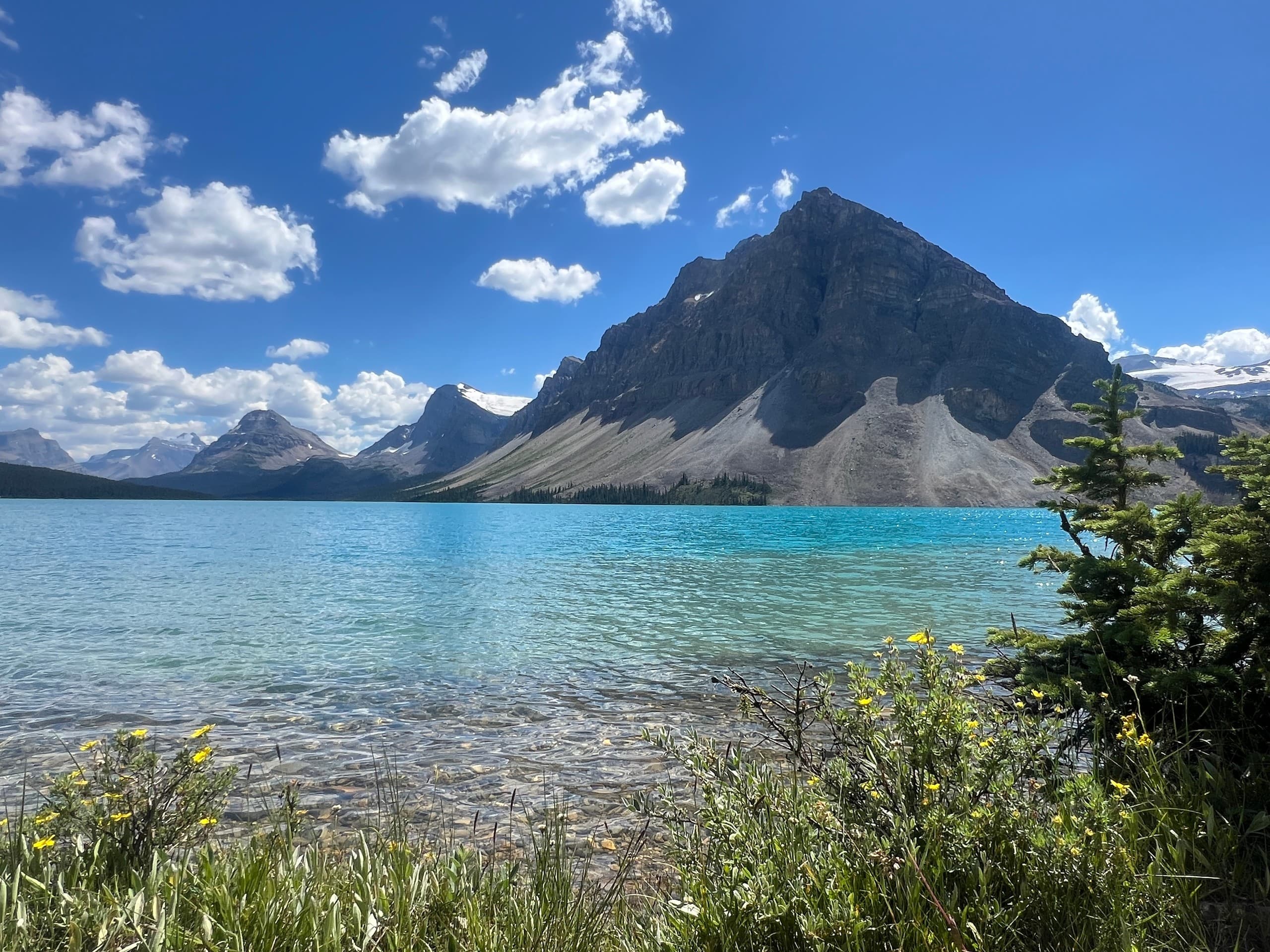 Private Lake Louise Moraine Lake and Icefields Parkway Experience - Custom Full-Day Rockies Tour photo 2