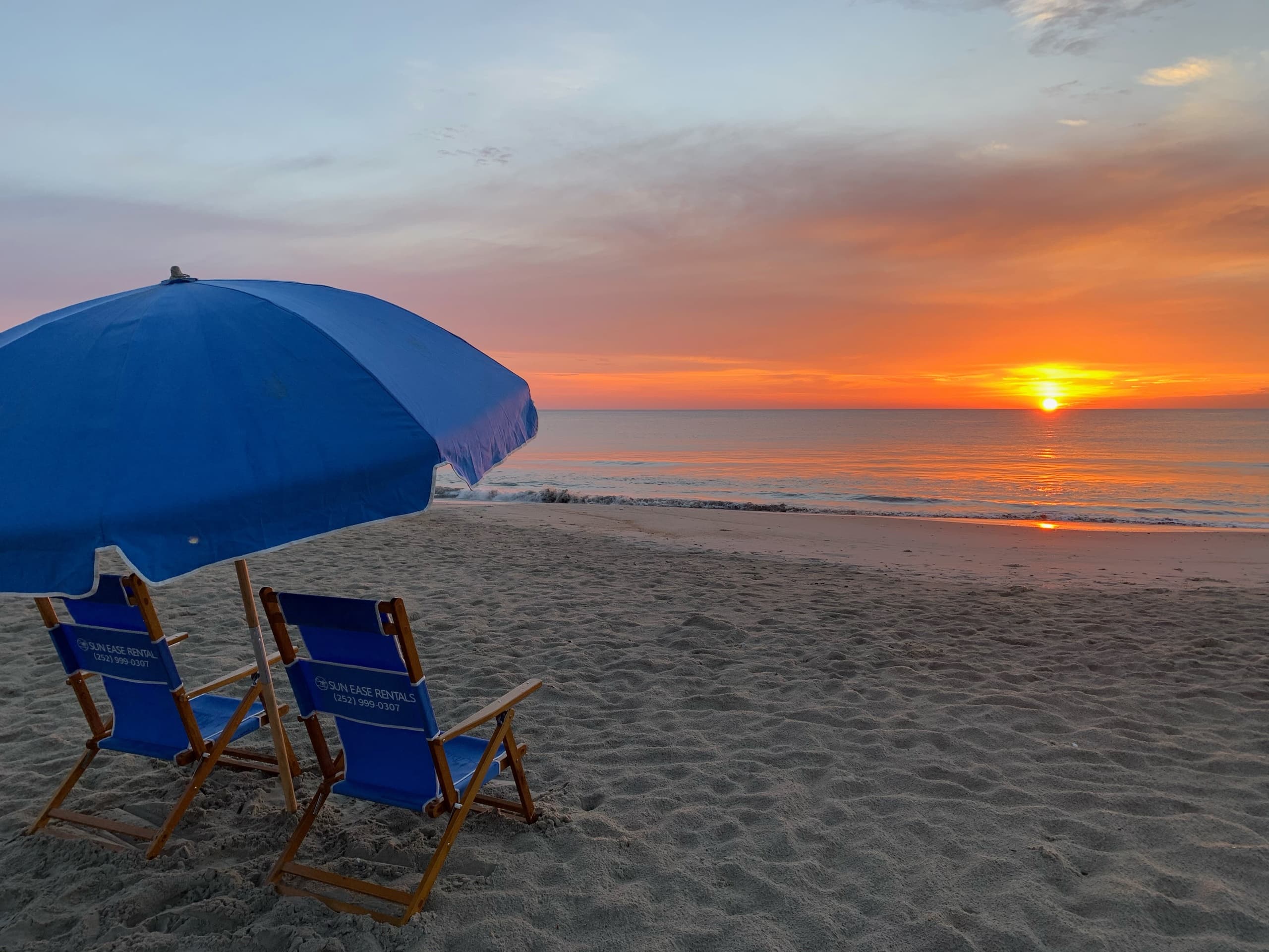 Kill Devil Hills Beach Comfort: Two Chairs & One Umbrella (Office Pickup, No Service)