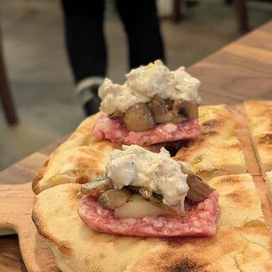 Milan Local Food Walk: Centro Public Tour of Hidden Eateries