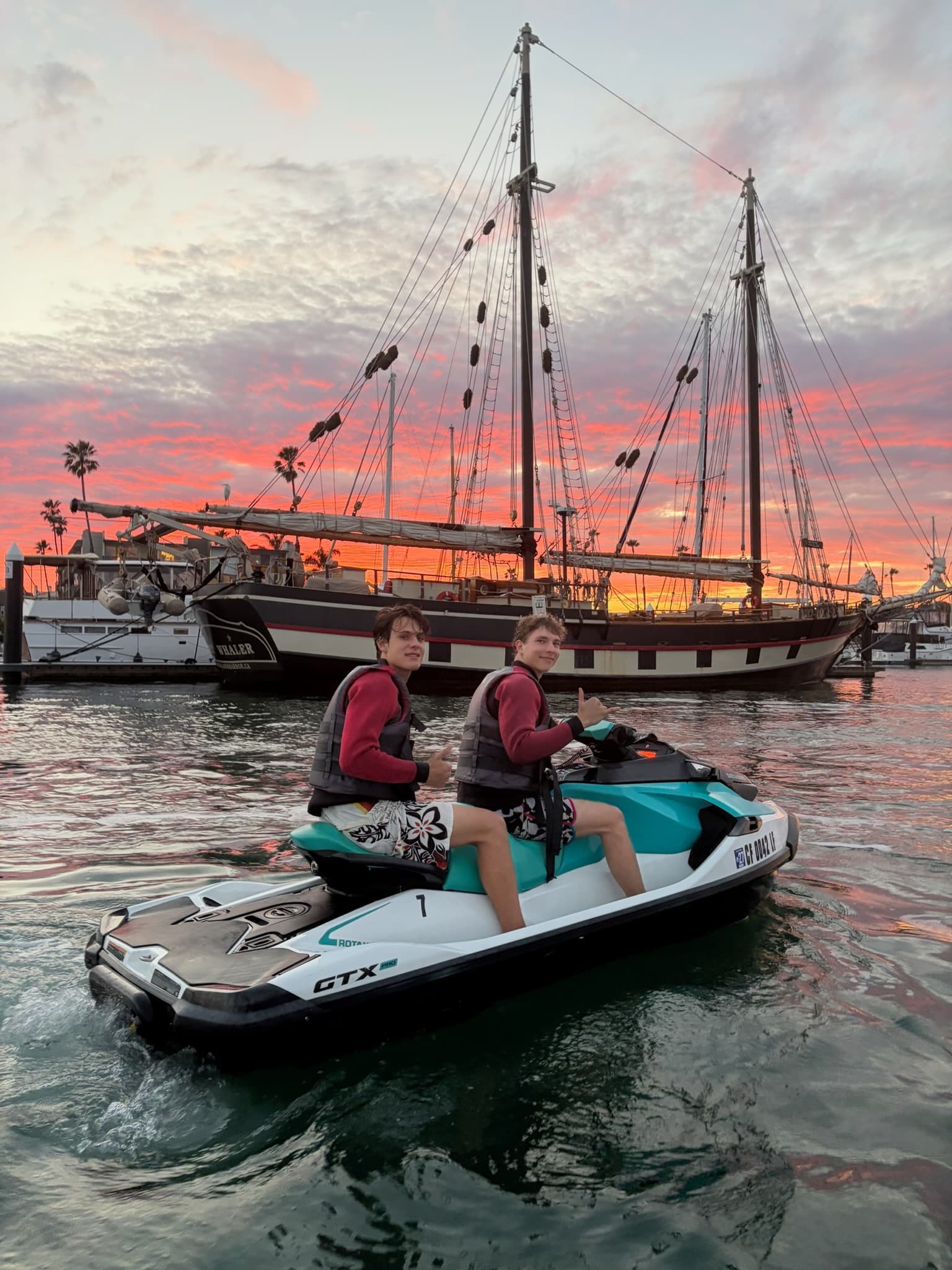 Oxnard Jet Ski Dolphin Adventure: 60-Minute Rental & Wildlife Ride