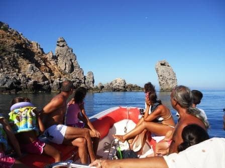 Giro dell'Isola del Giglio with Minicrociere Toscana