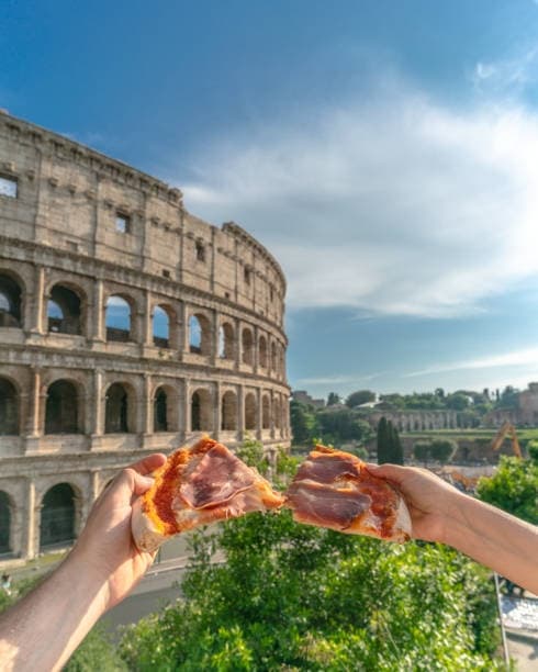 Hands-On Roman Pizza and Tiramisu Class Near the Vatican