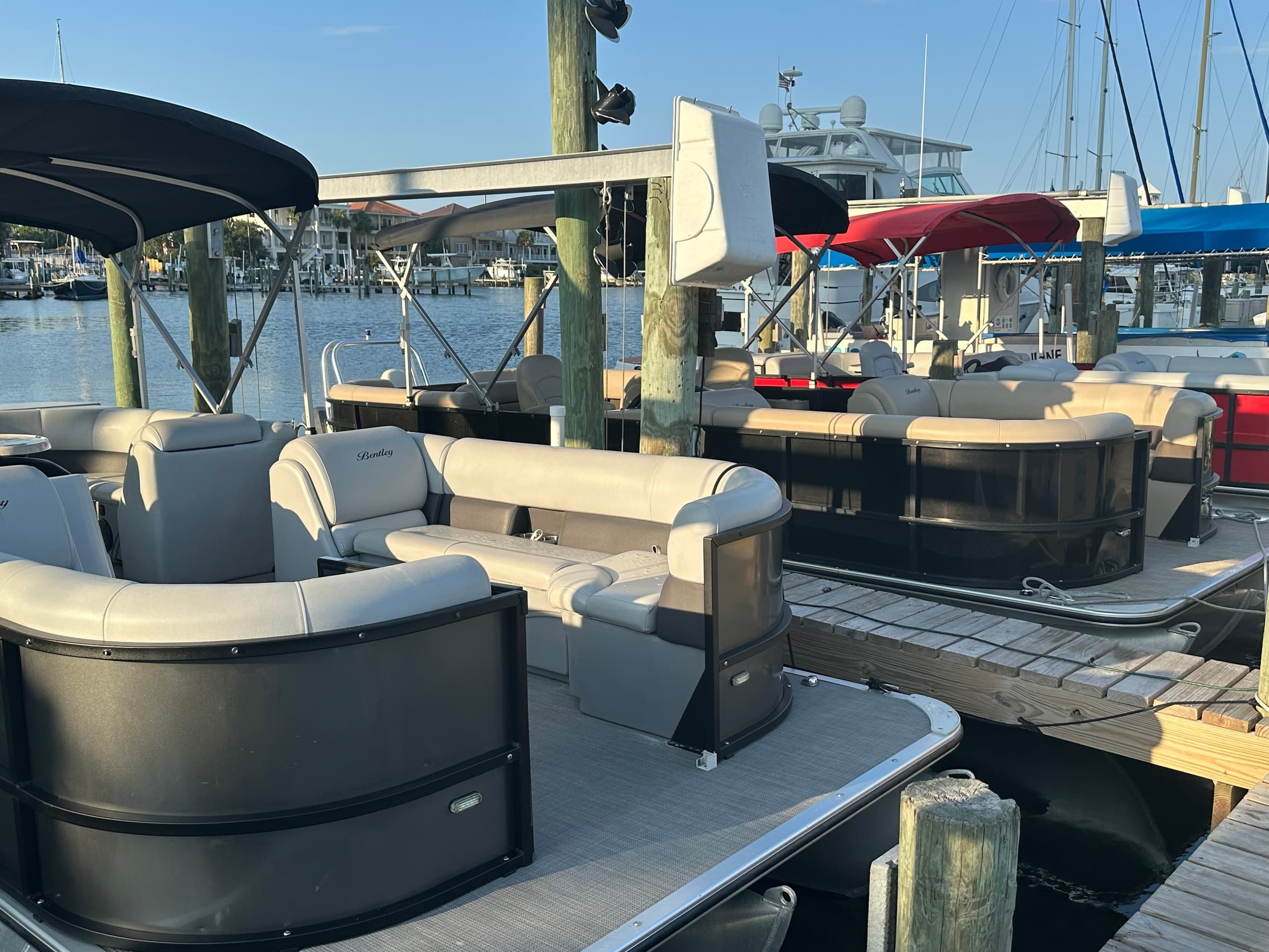 Pontoon Boat Rentals: Six Hour Adventure in Pensacola Beach