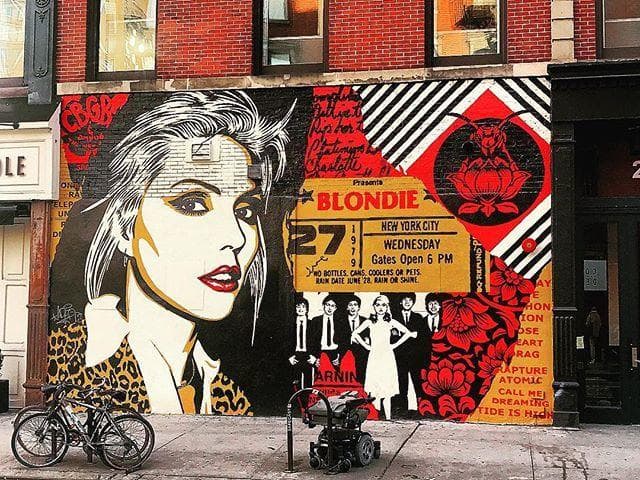 Music & Culture Tour: East Village Rock n Punk Adventure