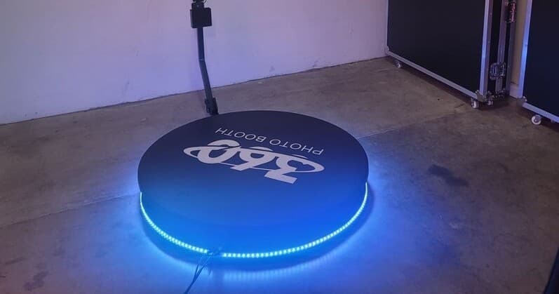 360° Photobooth Platform by South Bay Photo Rentals