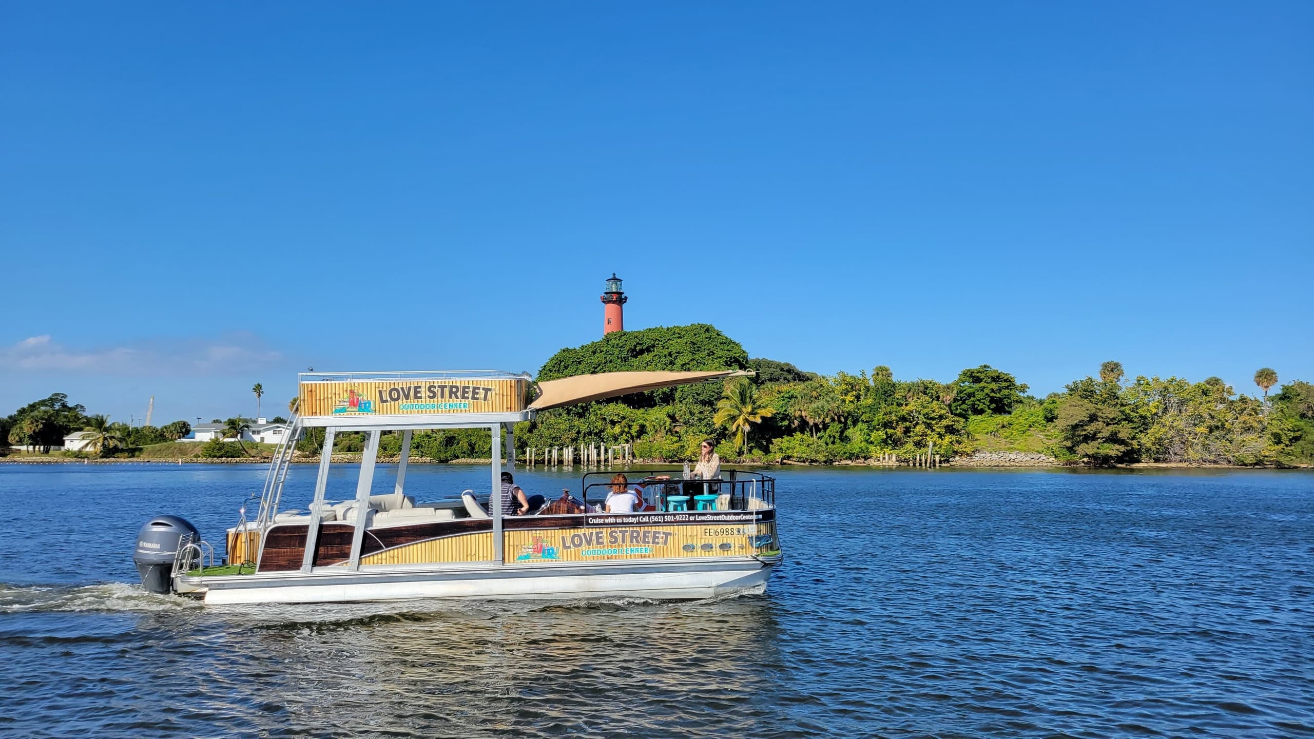 Half Hour Love Boat Cruise in Jupiter, Florida