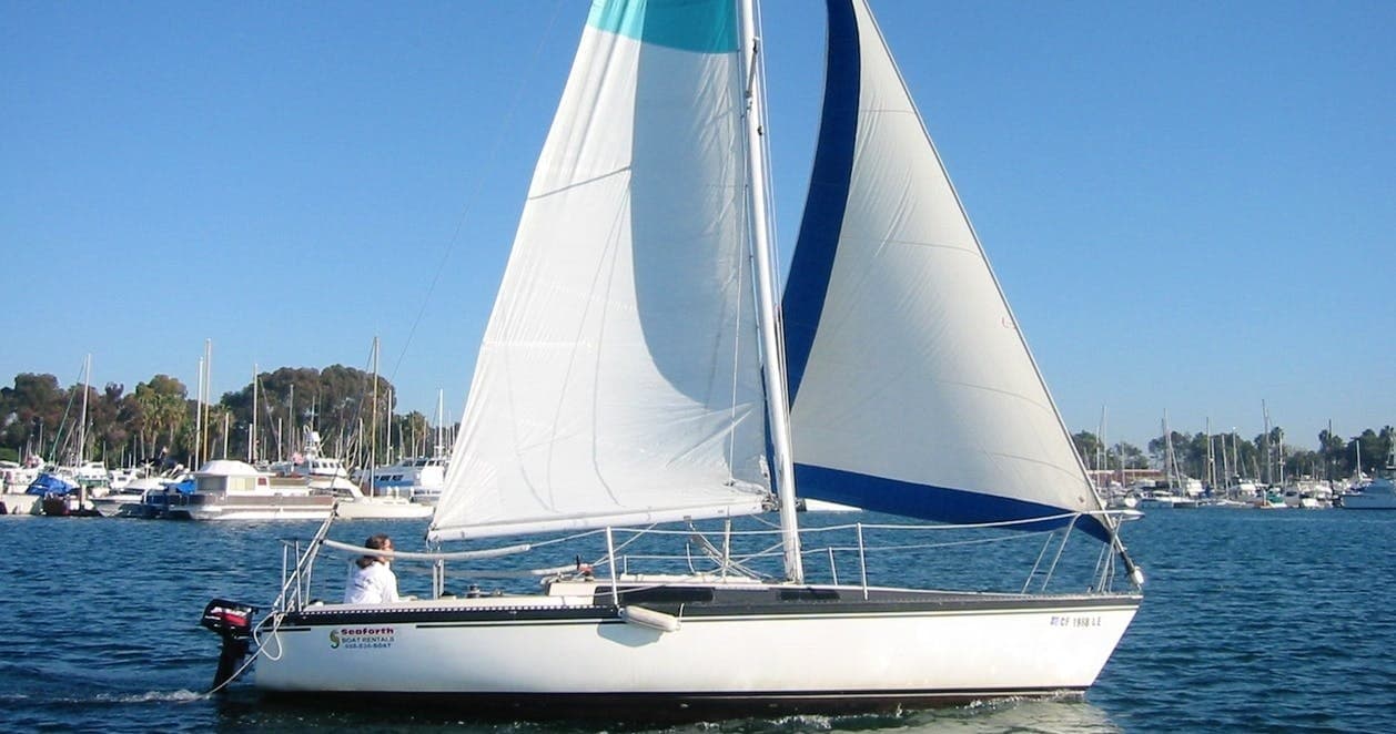 Merit 25 Sailing Adventure in San Diego’s Mission Bay