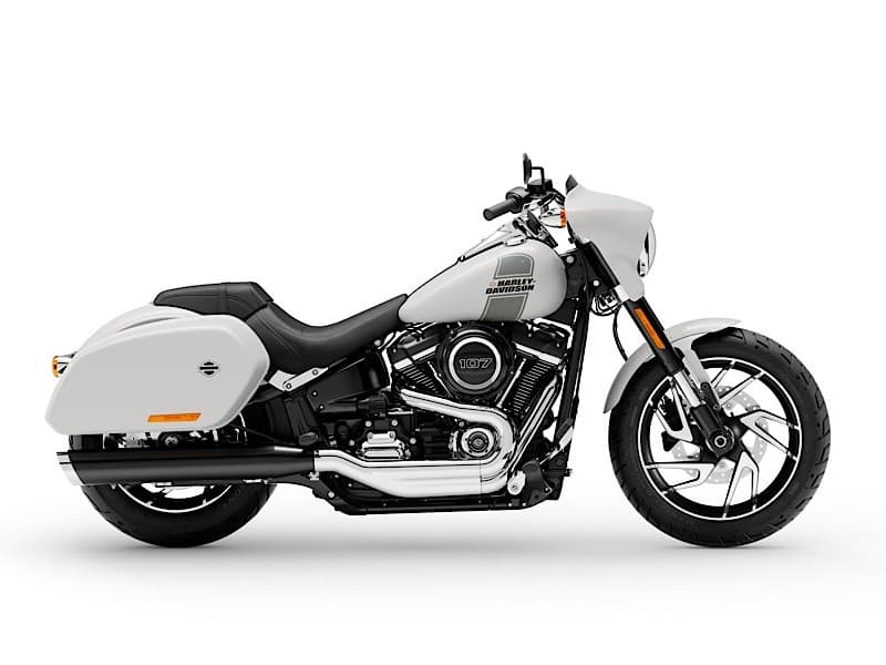 Ride Maui’s Coastlines: Harley Softail Sport Glide Rentals in Kahului photo 1