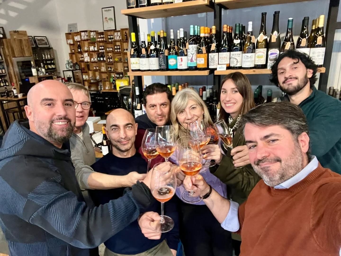 Seville VIP Wine Tasting: 5 Wines & Tapas at C. Juan de Zoyas