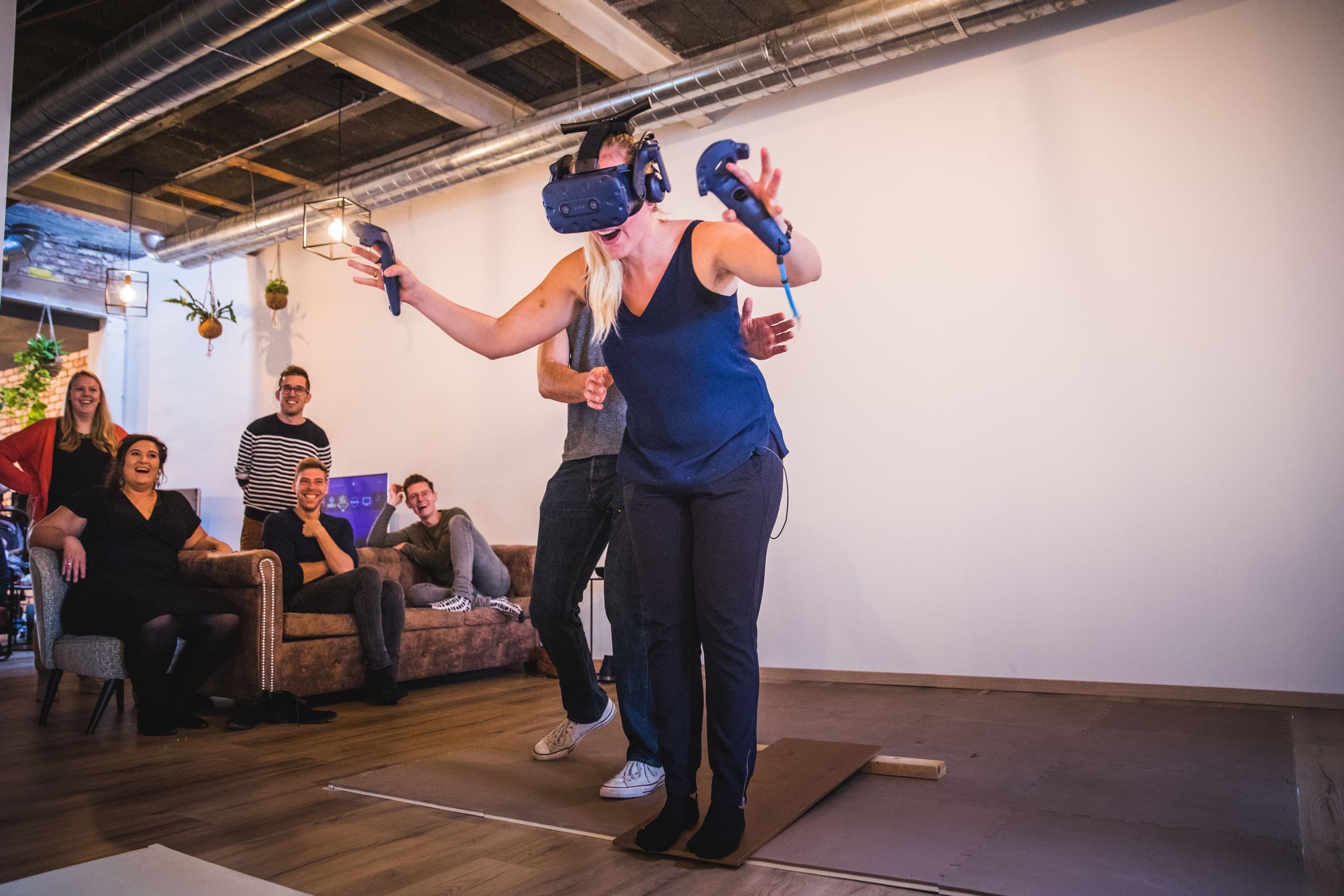 Virtual Reality Adventures at Level Up Gent for Indoor Fun