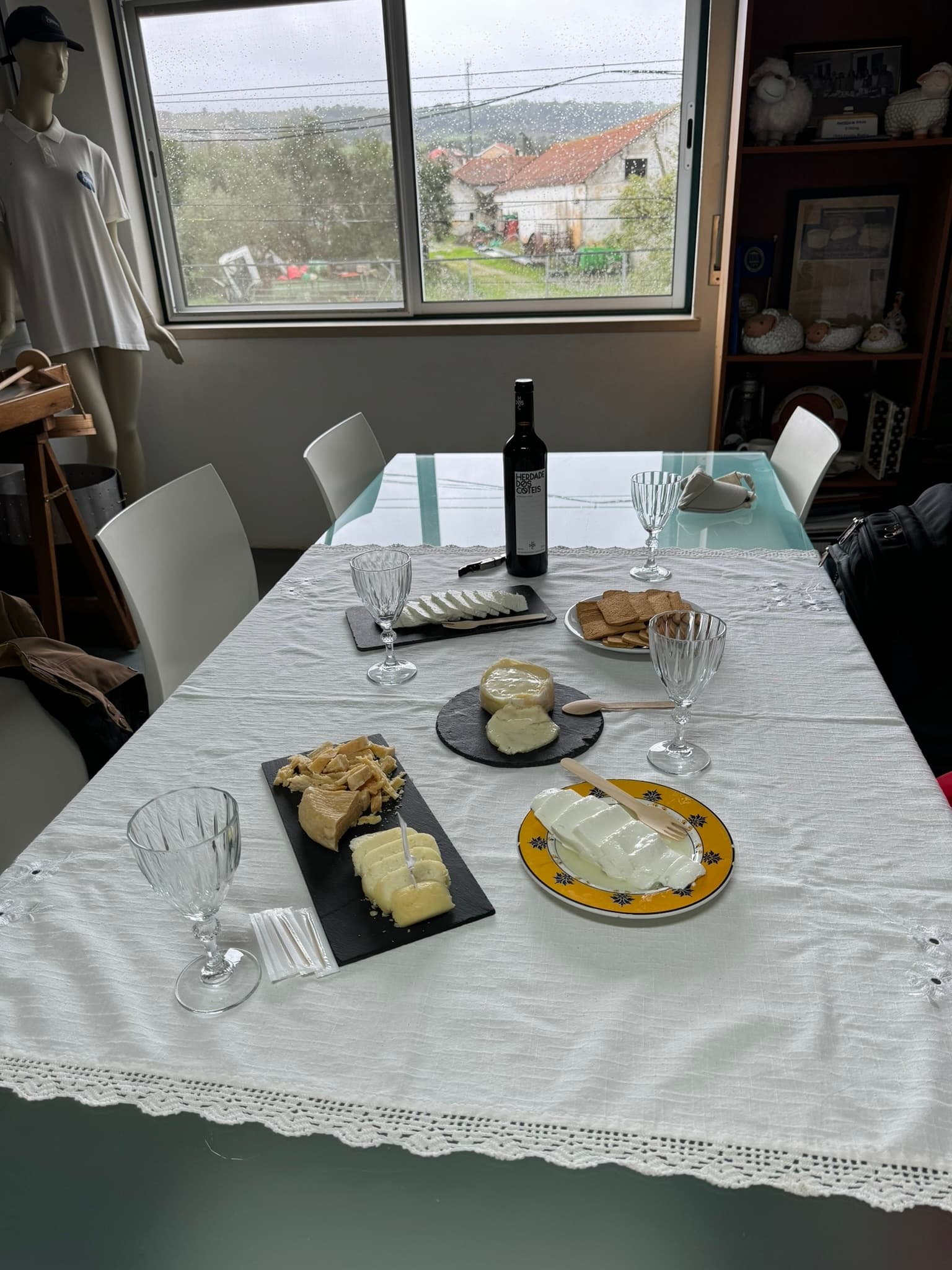 Cultural Food & Art Tour with Portugallium in Portugal