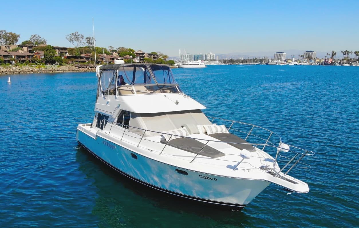 Private 2-Hour Yacht Charter in Marina del Rey