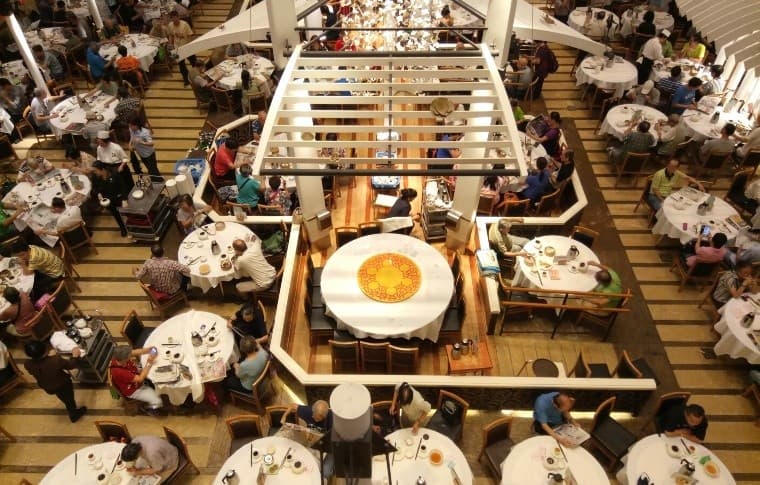 Eat Like a Local: Hong Kong Culinary Tour Through Markets, Bakeries & Dim Sum