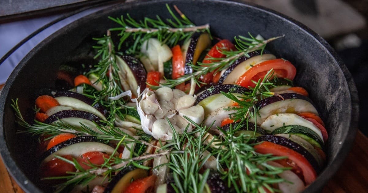 Dutch Oven Campfire Cooking Workshop in Leersum: Hands-On Outdoor Cooking Course