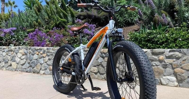 Electric Bike Rentals in Laguna Beach, California
