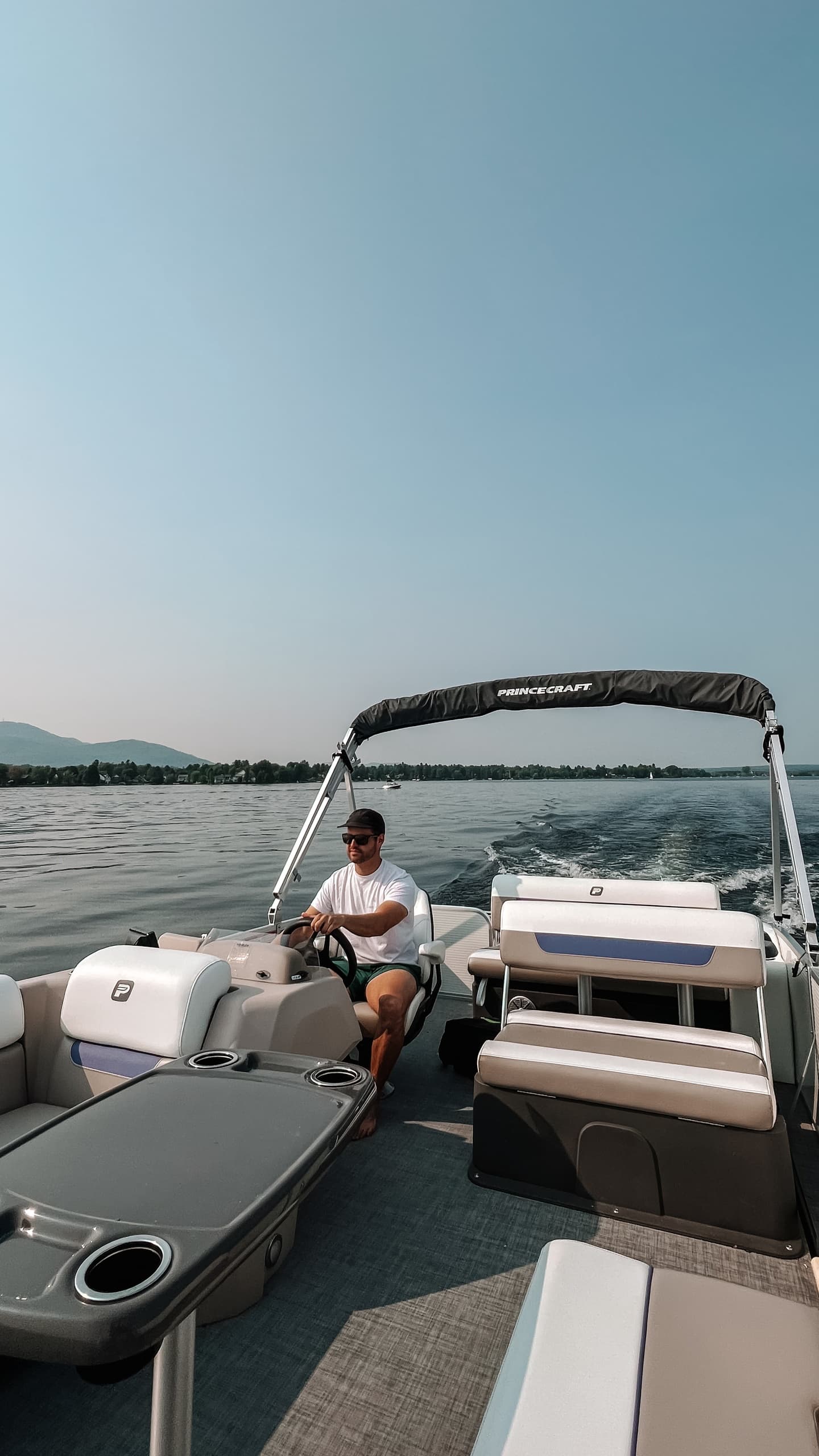 Water Activities & Les Excursions L'Air Du Lac: Lake Adventures