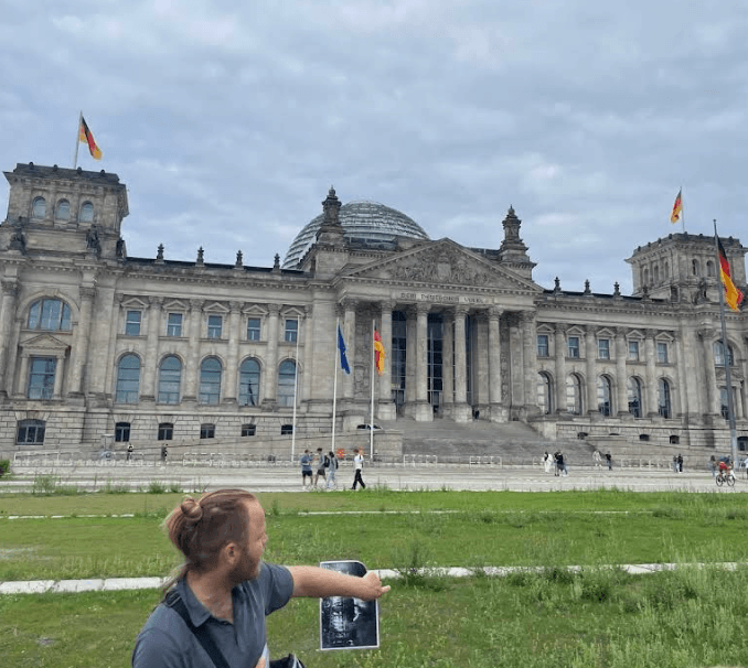 Berlin Highlights Walking Tour — 3-Hour History and Sights photo 3