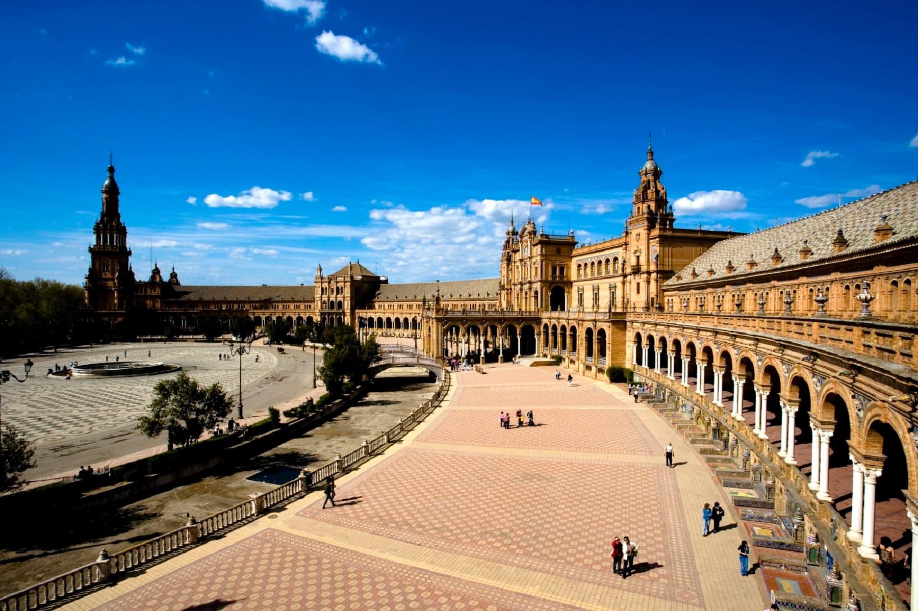 City Walking Tour of Sevilla - The Adventure Collective