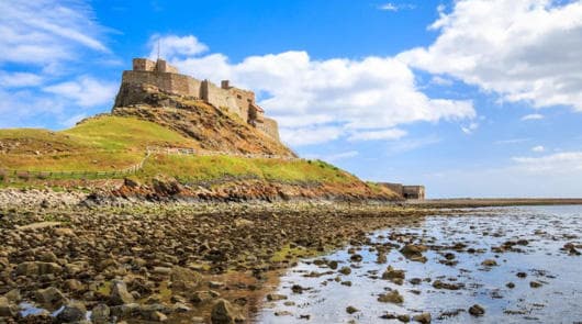 Outdoor Adventure: Vera Tour in Northumberland by Brit Movie Tours