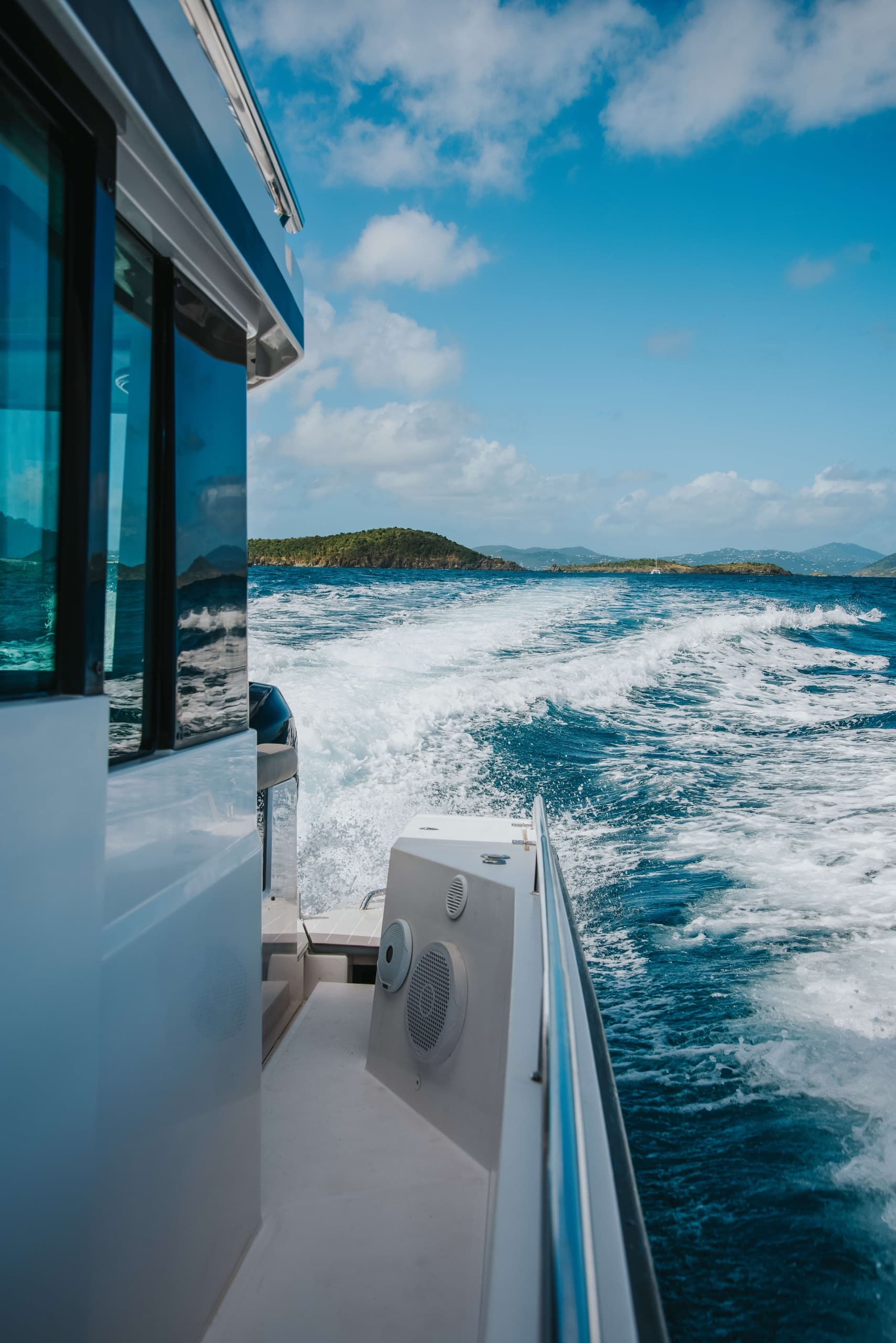 Private Water Taxi from USVI to BVI | St. Thomas Shuttle