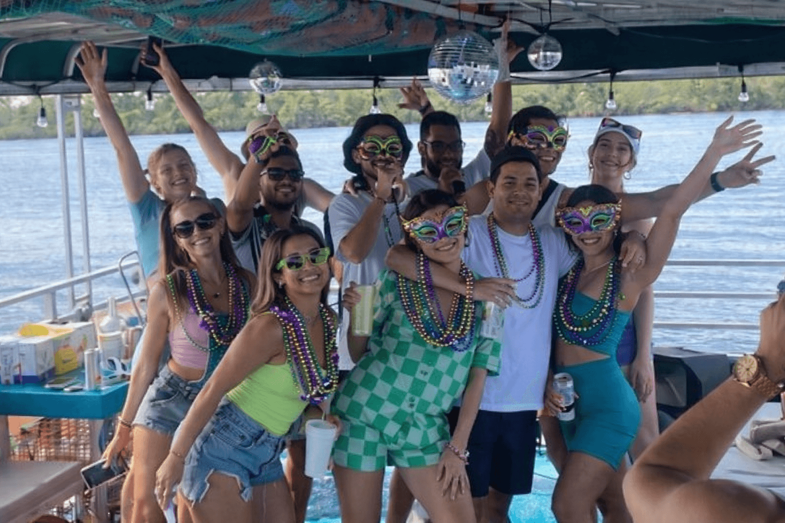 Mardi Gras Bayou Cruise: Krewe of Bienvenue on Bayou Bienvenue
