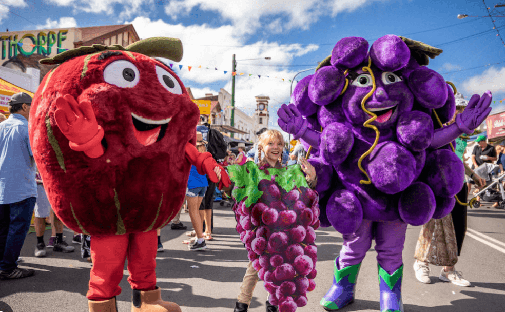 Experience the Apple & Grape Festival on a Scenic Heritage Train from Warwick to Stanthorpe