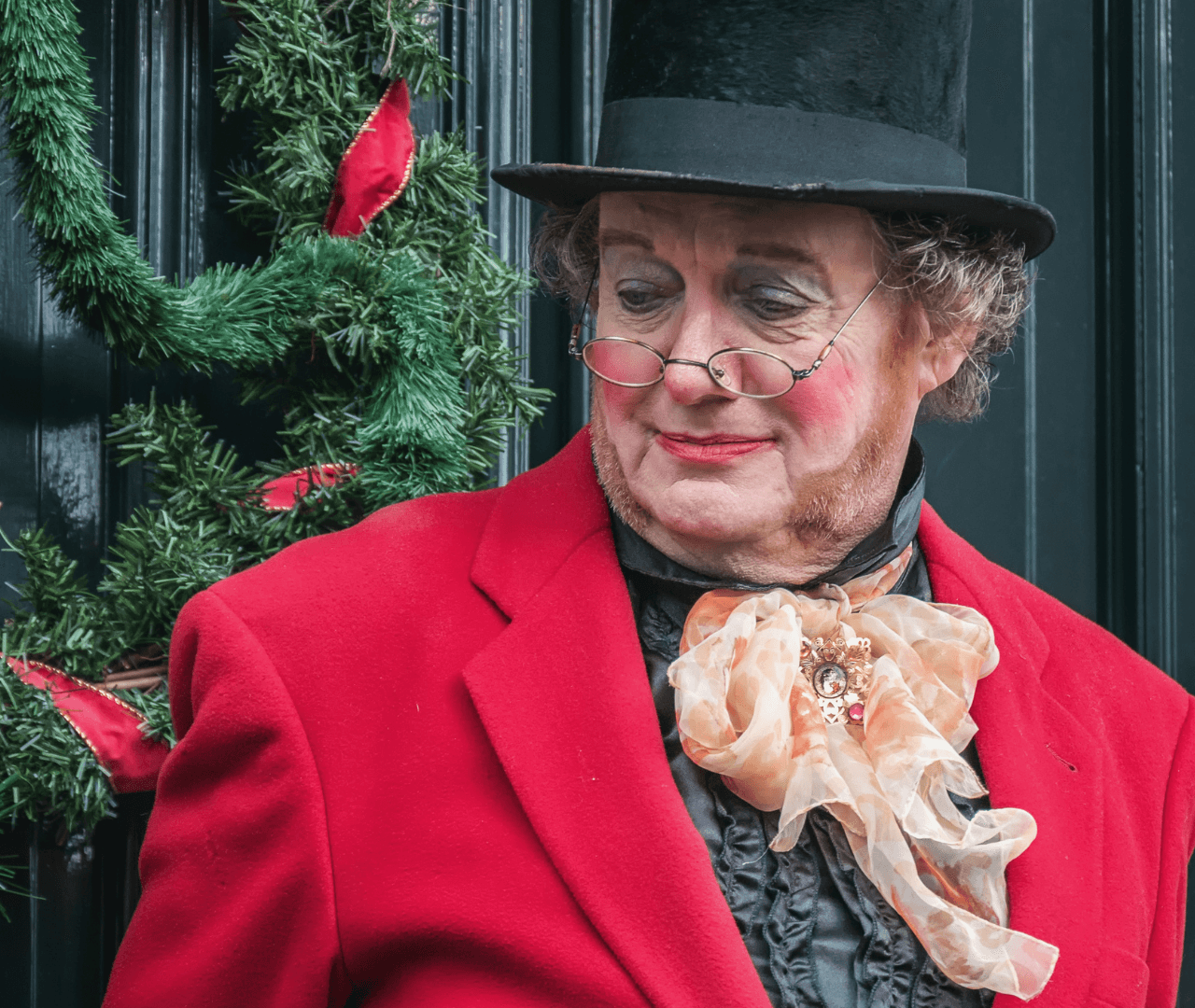 Experience Helen’s Ghosts of Christmas Past Tour: A Spooky Holiday Tradition in Georgia