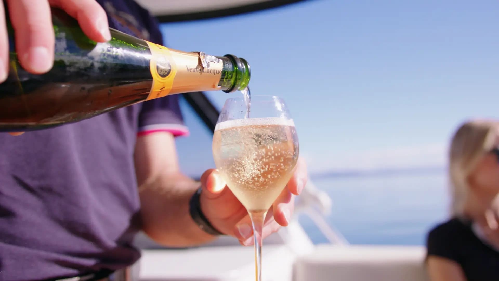 38 South Hourly-Rate Cruise on Lake Taupō — 2-Hour Premium Charter